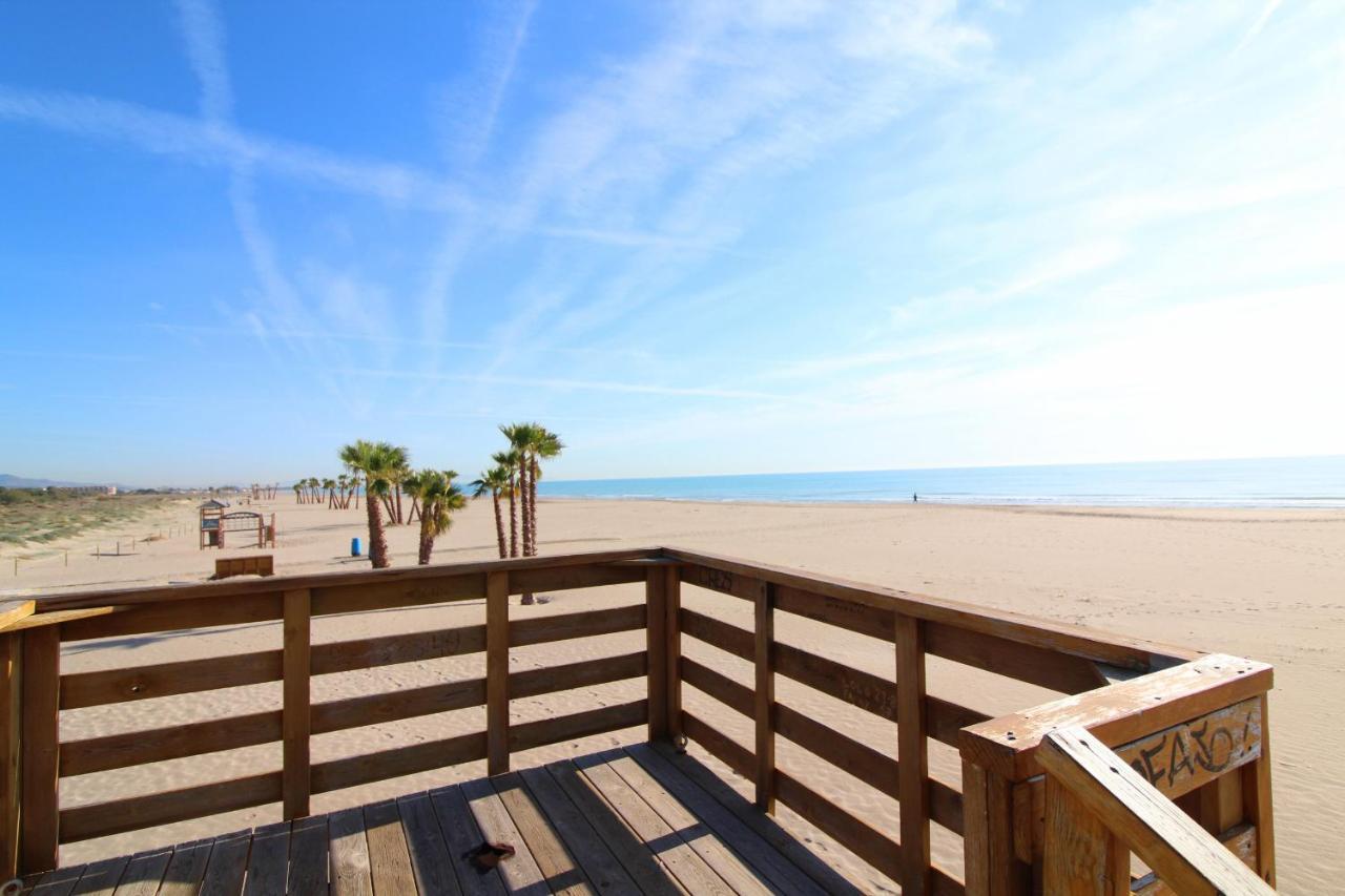 Global Properties, Apartamento Con Terraza Y Piscina A Un Paso De La Playa كانيت ذي بيرينغير المظهر الخارجي الصورة