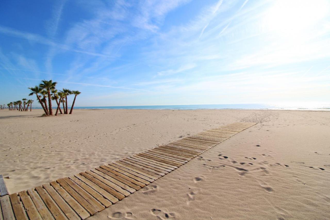 Global Properties, Apartamento Con Terraza Y Piscina A Un Paso De La Playa كانيت ذي بيرينغير المظهر الخارجي الصورة