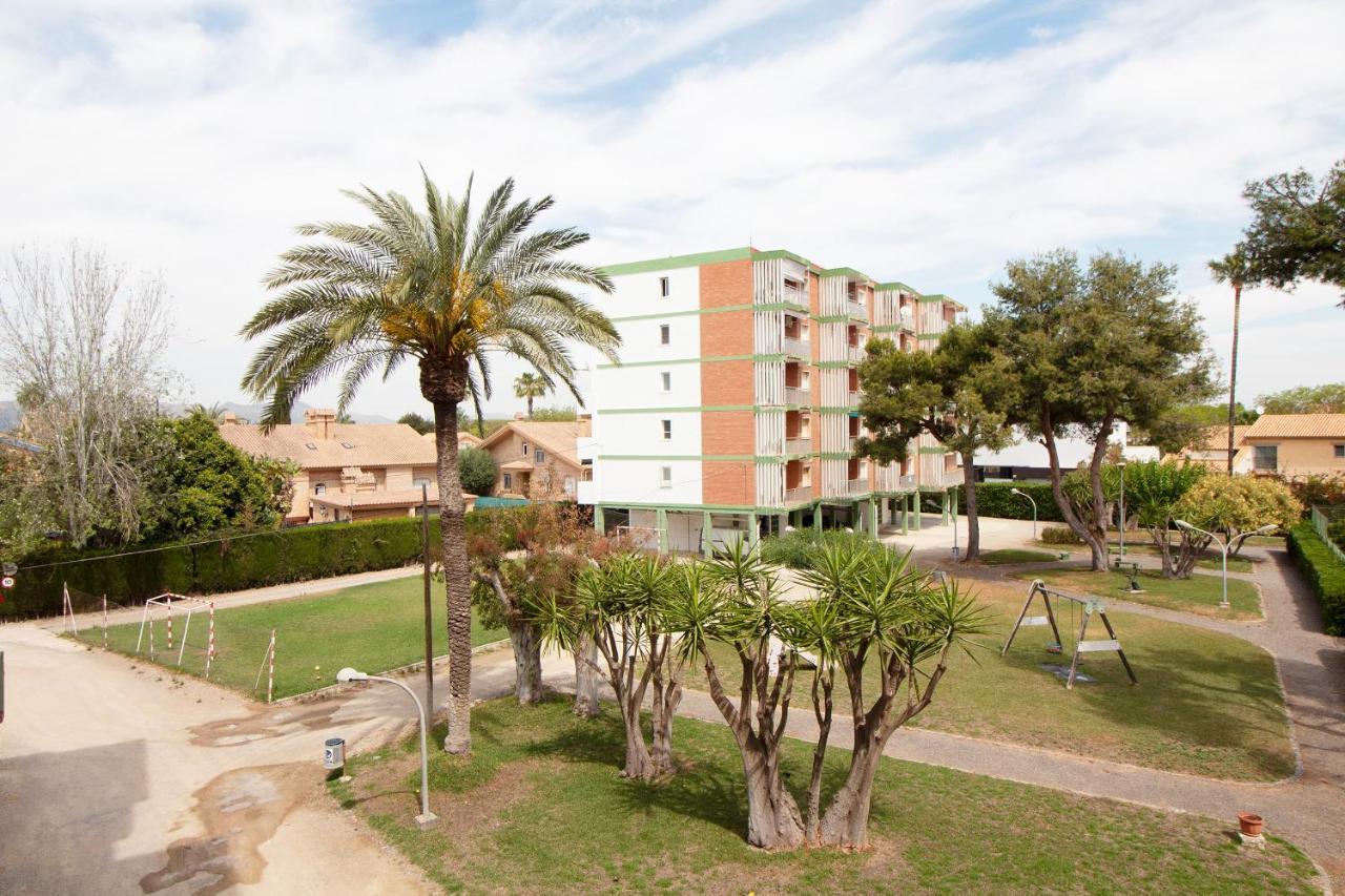 Global Properties, Apartamento Con Terraza Y Piscina A Un Paso De La Playa كانيت ذي بيرينغير المظهر الخارجي الصورة