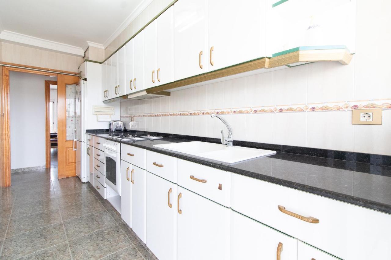 Global Properties, Apartamento Con Terraza Y Piscina A Un Paso De La Playa كانيت ذي بيرينغير المظهر الخارجي الصورة