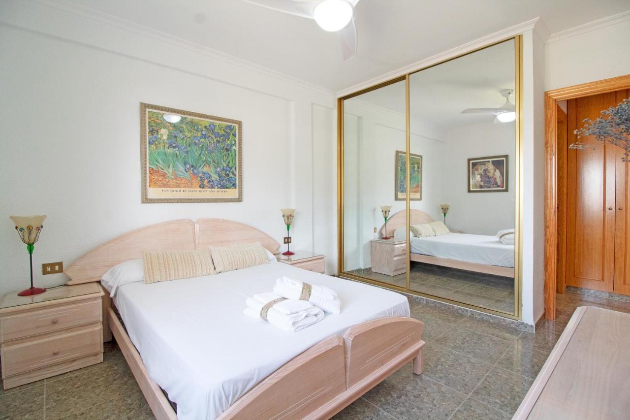Global Properties, Apartamento Con Terraza Y Piscina A Un Paso De La Playa كانيت ذي بيرينغير المظهر الخارجي الصورة